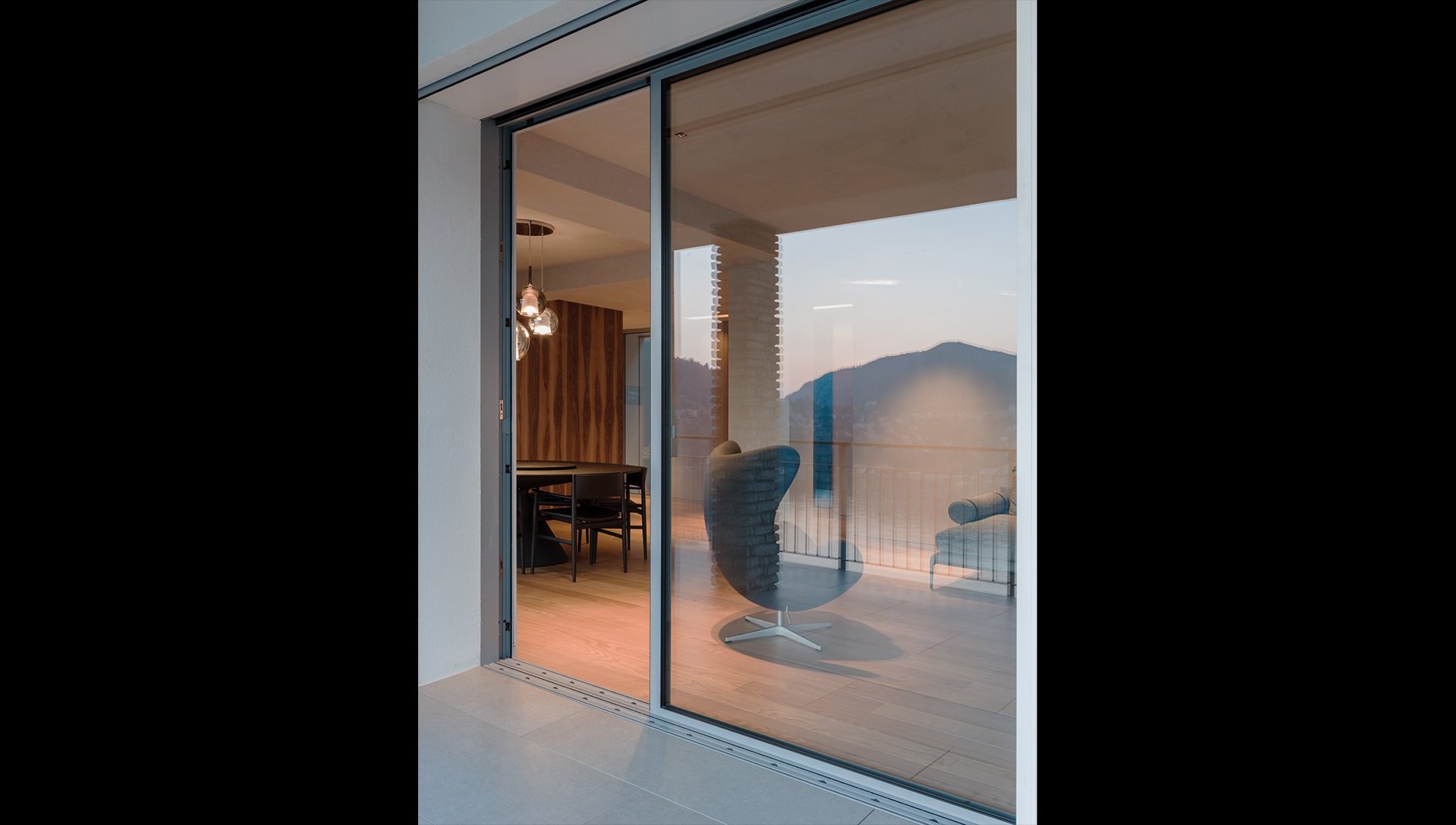 Mulattieri luxury loft minimal windows