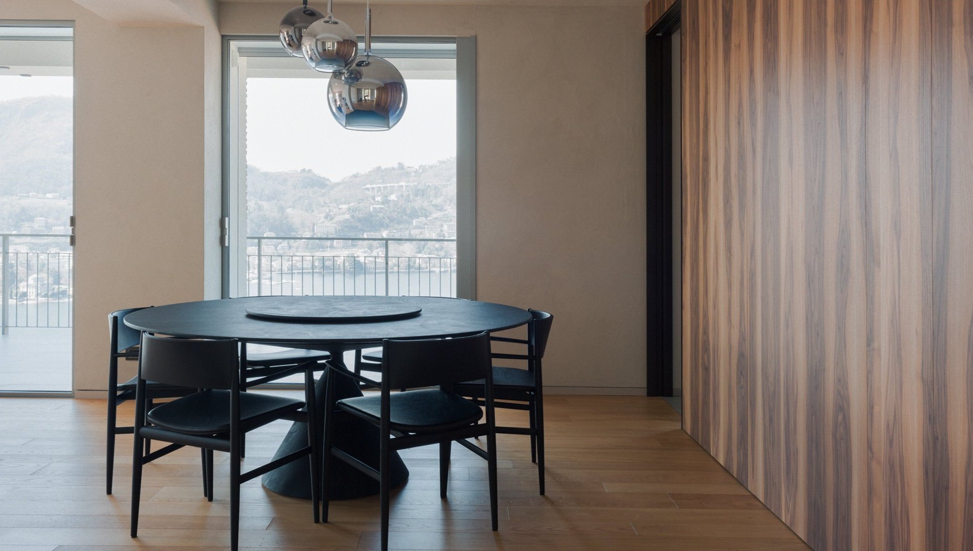 Mulattieri luxury loft minimal windows